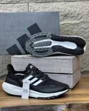 ⁦Ultraboost Light Cold.Rdy⁩ - الصورة ⁦3⁩