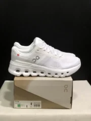 ⁦On Cloudrunner 2⁩ - الصورة ⁦5⁩