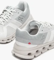 ⁦On Cloudrunner 2⁩ - الصورة ⁦6⁩