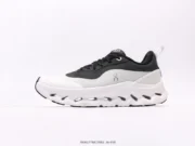 ⁦x On Cloudtilt 2.0 running⁩ - الصورة ⁦2⁩