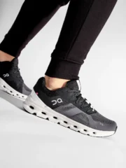 ⁦On Cloudrunner M Eclipse/ Frost⁩ - الصورة ⁦5⁩